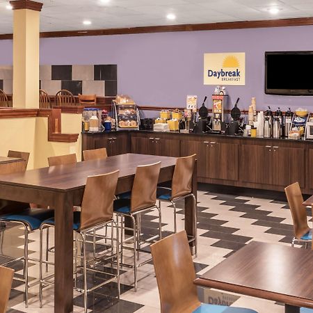 Days Inn By Wyndham South Hill Extérieur photo