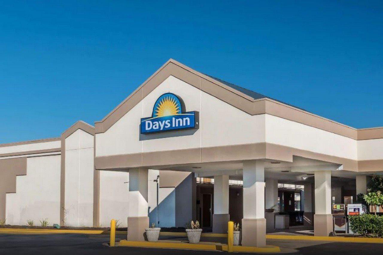Days Inn By Wyndham South Hill Extérieur photo
