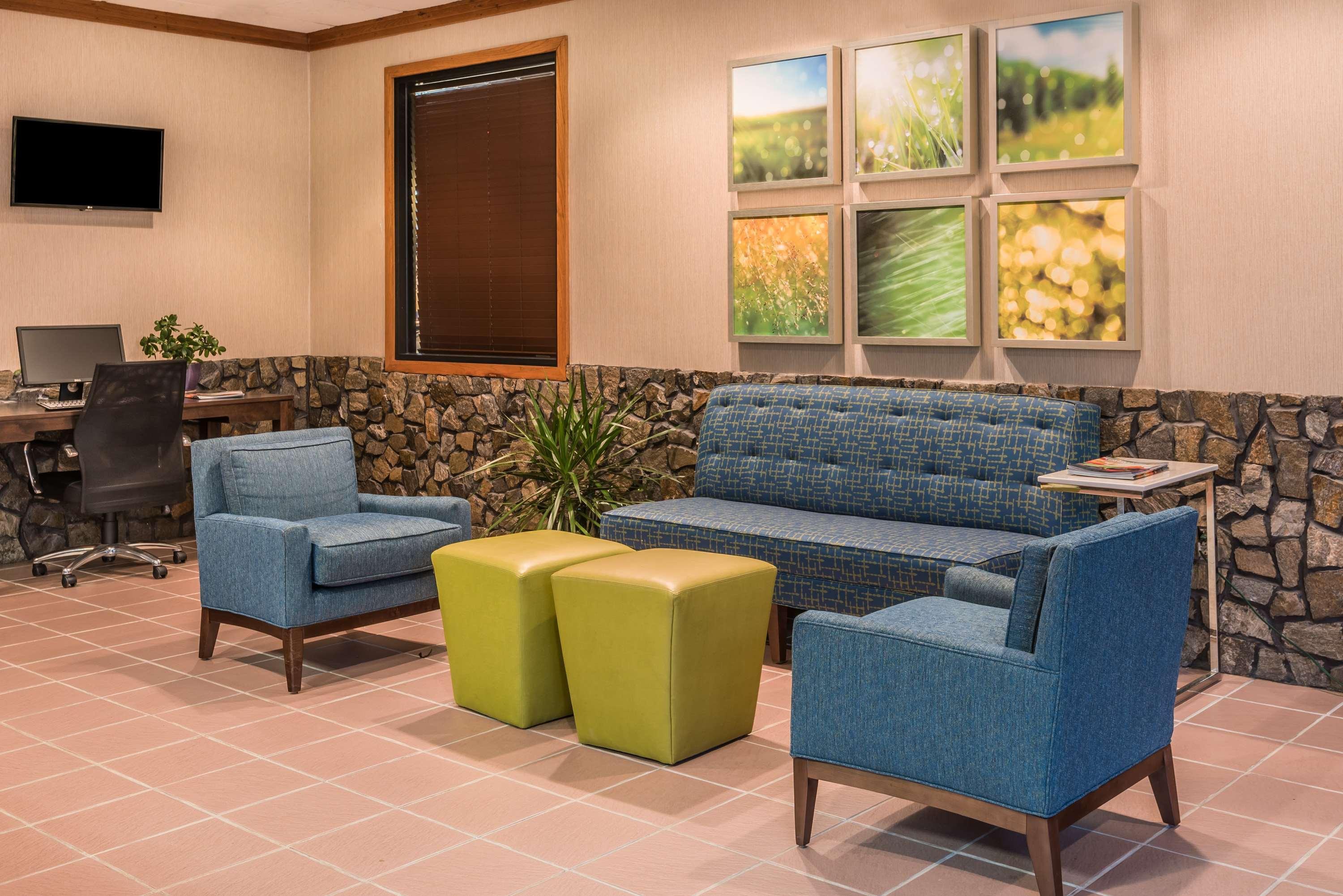 Days Inn By Wyndham South Hill Extérieur photo